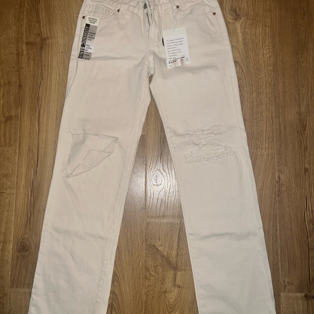 S.O.N.G. White Boyfriend Jeans